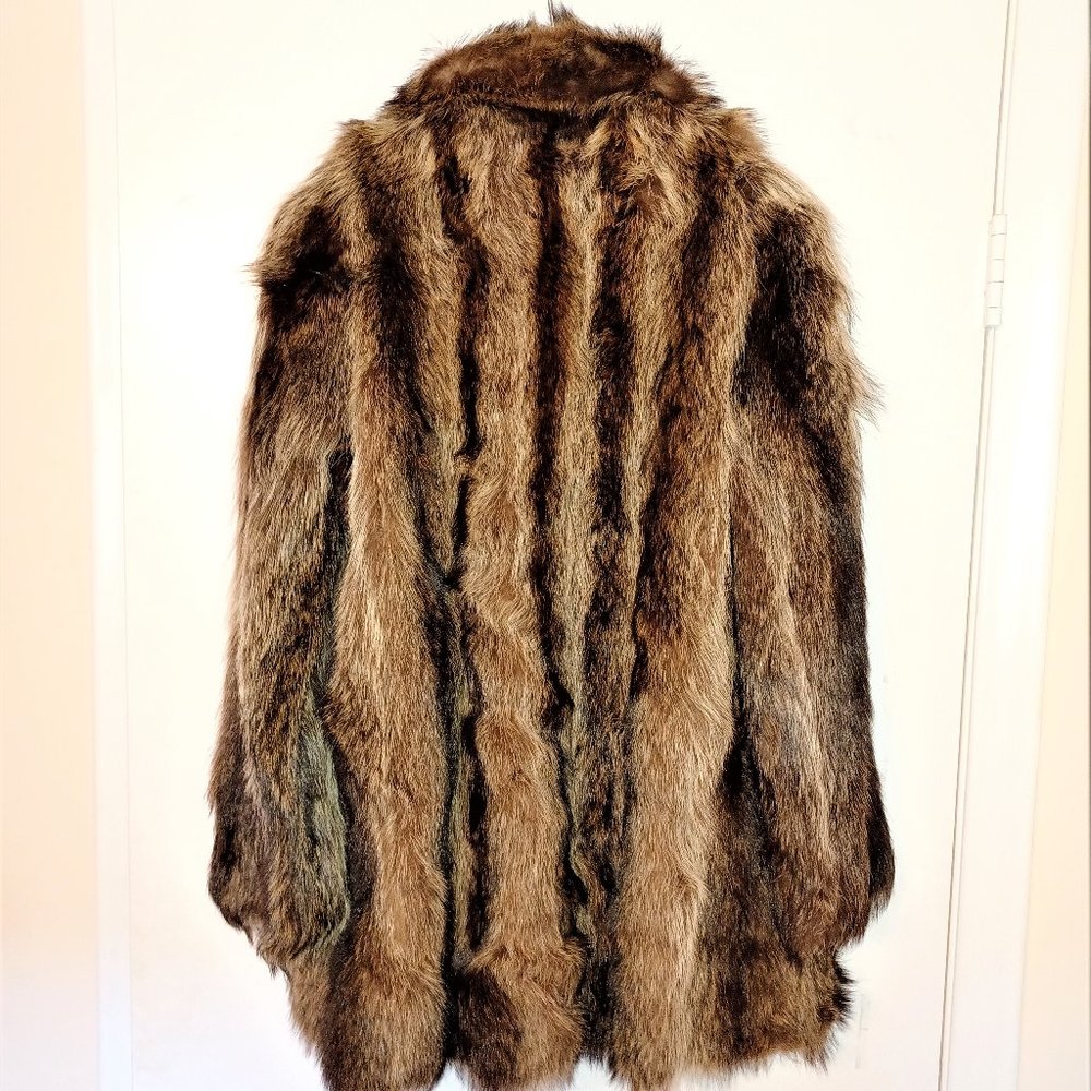 Ladies Racoon Jacket - Picture 2 of 2